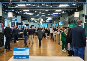 Innovationsarena, Menschen, Gäste, Aussteller, avitea, startport, veltins arena, gelsenkirchen, schalke