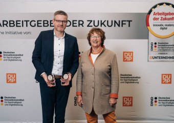 Arbeitgeber der Zukunft, Markus Humpert, Geschäftsleitung, Brigitte Zypries, Preisverleihung