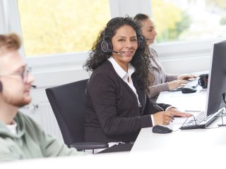 Kaufmännische Mitarbeitende bei avitea Kaufmännische Mitarbeitende bei avitea im Call-Center